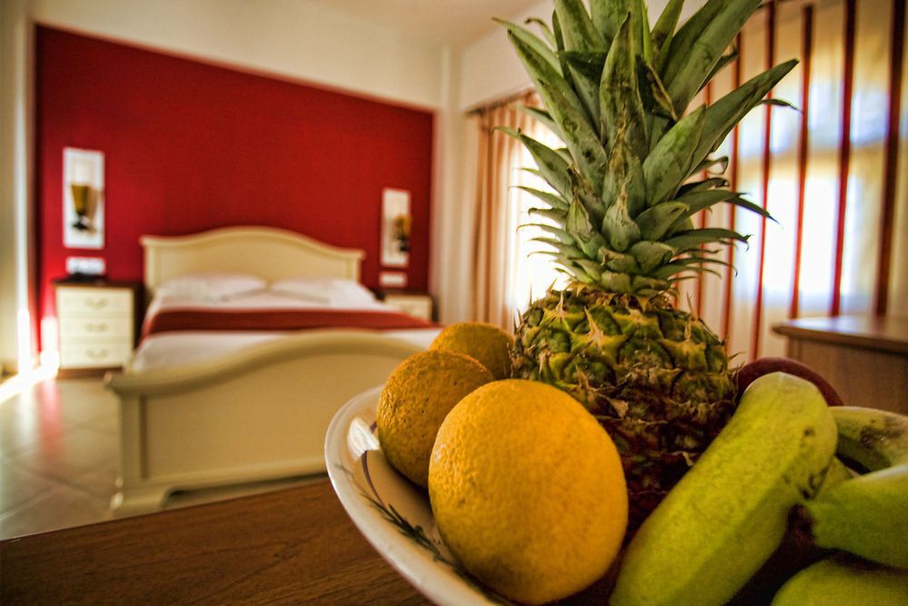 קוטסונארי Coriva Beach Hotel & Bungalows חדר תמונה